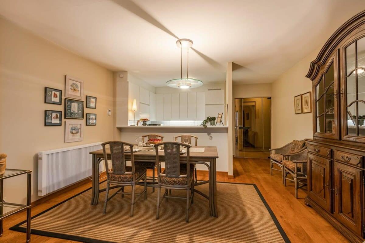 Huswell - Authentic Apartment With Terraces And Parking Knokke-Heist Luaran gambar