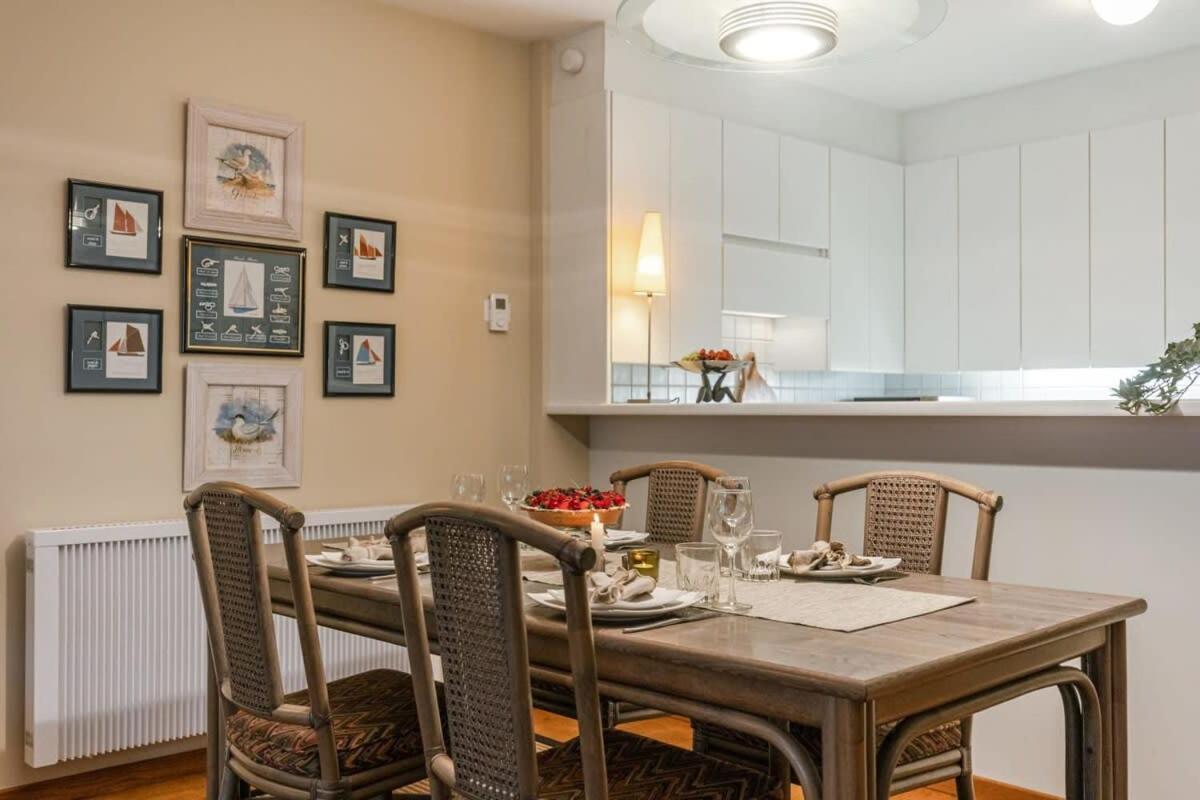 Huswell - Authentic Apartment With Terraces And Parking Knokke-Heist Luaran gambar
