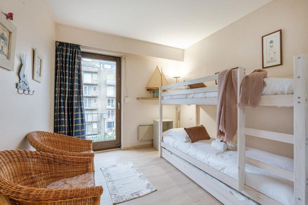 Huswell - Authentic Apartment With Terraces And Parking Knokke-Heist Luaran gambar