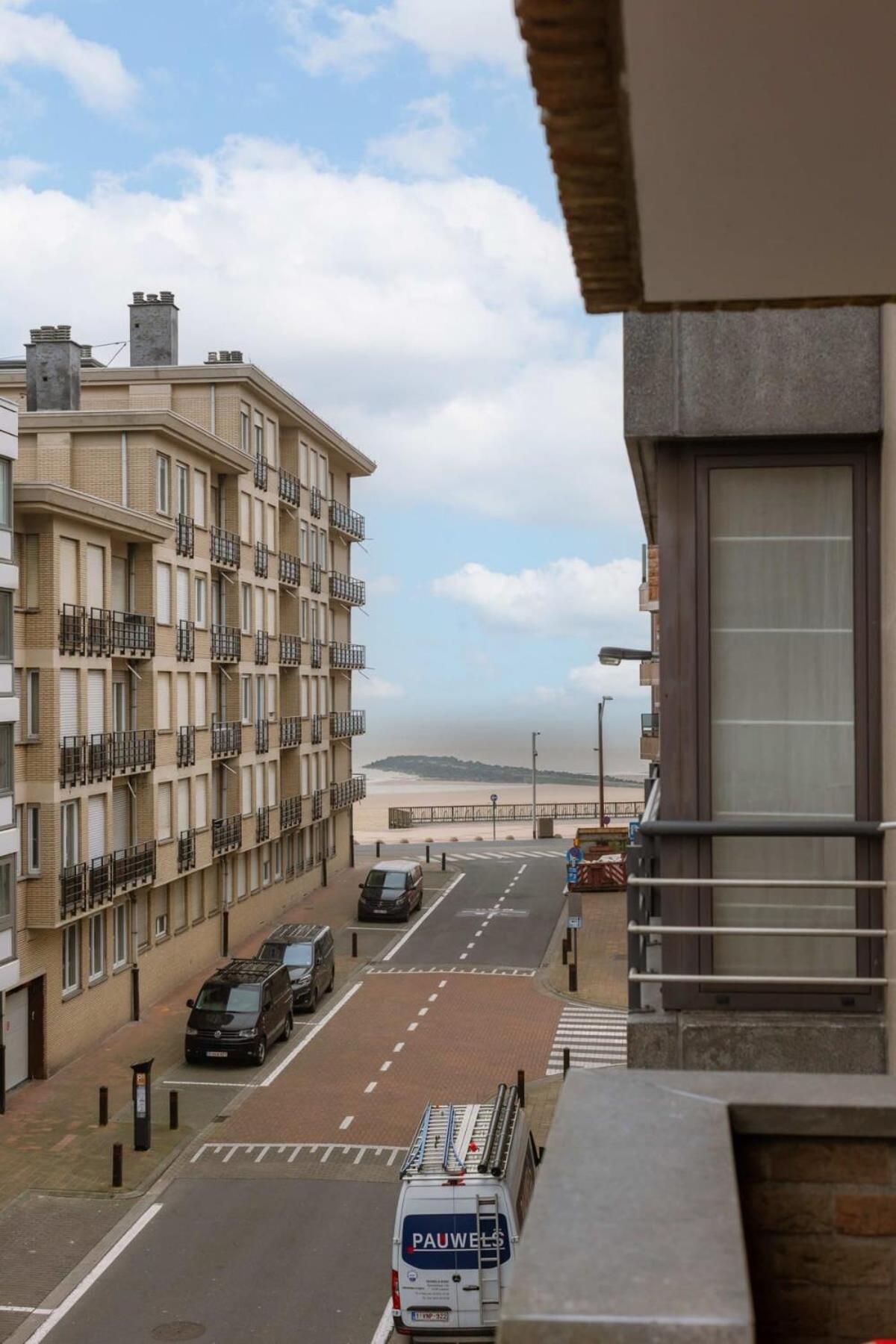 Huswell - Authentic Apartment With Terraces And Parking Knokke-Heist Luaran gambar